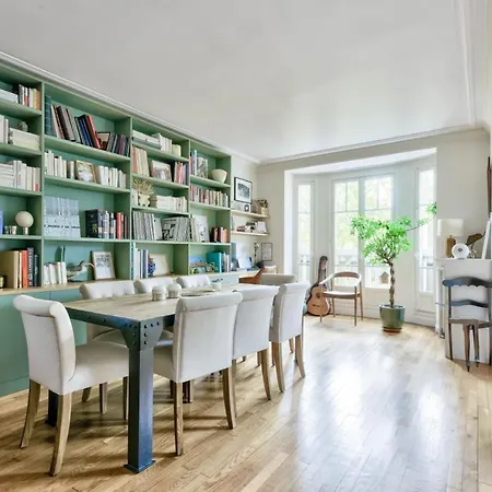 Daire Spacious For 4 In Arc De Triomphe - 17th Arrondissement *